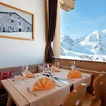 Berghaus Diavolezza * Berninahäuser