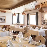 Berghaus Diavolezza Berninahäuser