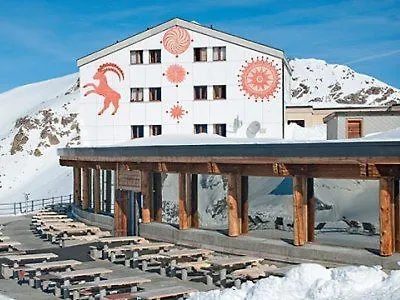 Hostel Berghaus Diavolezza