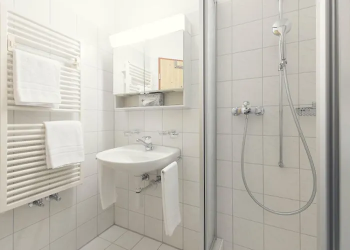 Berghaus Diavolezza Hostel